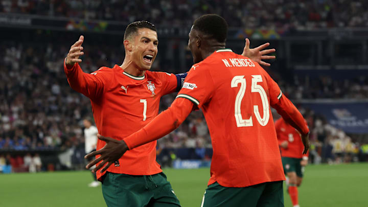 Portugal eliminou a Alemanha, com vitória de virada Portugal eliminou a Alemanha, com vitória de virada