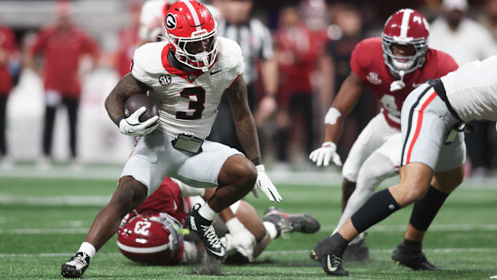 Dec 6, 2025; Atlanta, GA, USA; Georgia Bulldogs running back Nate Frazier (3) rushes during the first quarter against the Alabama Crimson Tide during the 2025 SEC Championship game at Mercedes-Benz Stadium. Mandatory Credit: Brett Davis-Imagn Images