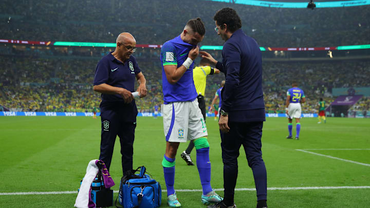 Alex Telles se lesionó con Brasil
