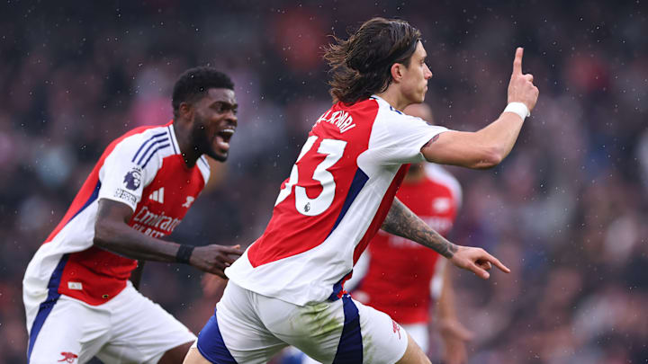 Manchester City FC v Arsenal FC - Premier League