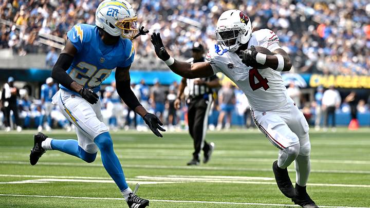 Sep 13, 2026; Inglewood, California, USA; Arizona Cardinals running back Jeremiyah Love (4) carries the ball for a touchdown Sep 13, 2026; Inglewood, California, USA; Arizona Cardinals running back Jeremiyah Love (4) carries the ball for a touchdown