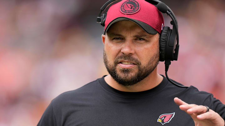 Arizona Cardinals offensive line coach Klayton Adams walks on the sideline before a game against the Washington Commanders Arizona Cardinals offensive line coach Klayton Adams walks on the sideline before a game against the Washington Commanders