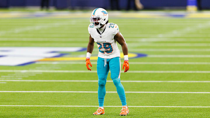 Miami Dolphins v Los Angeles Rams