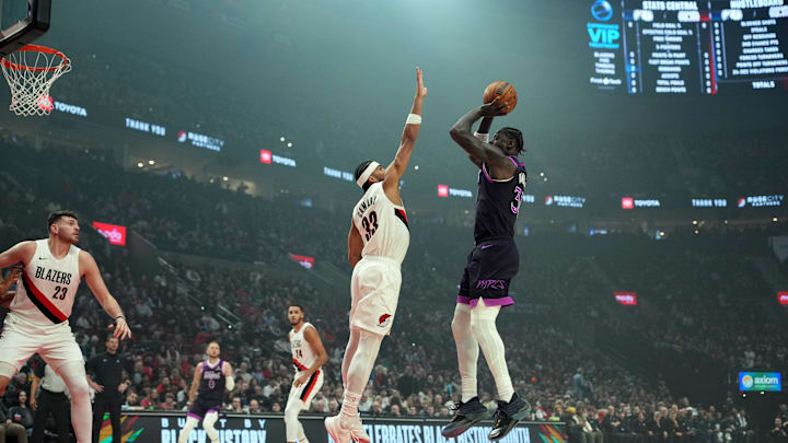 Feb 24, 2026; Portland, Oregon, USA; Minnesota Timberwolves forward Julius Randle (30) shoots over Portland Trail Blazers forward Toumani Camara (33) during the first half at Moda Center. Mandatory Credit: Soobum Im-Imagn Images Feb 24, 2026; Portland, Oregon, USA; Minnesota Timberwolves forward Julius Randle (30) shoots over Portland Trail Blazers forward Toumani Camara (33) during the first half at Moda Center. Mandatory Credit: Soobum Im-Imagn Images