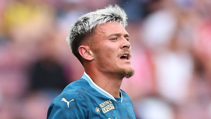 Quentin Merlin est titulaire normalement avec l'OM.