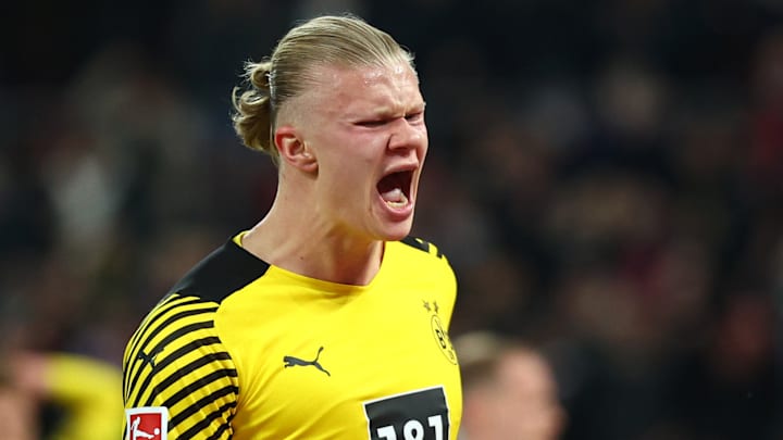 1. FC Köln v Borussia Dortmund - Bundesliga