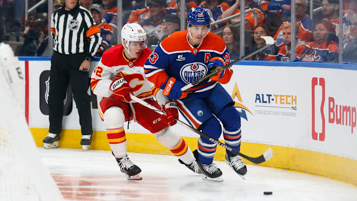 Calgary Flames v Edmonton Oilers