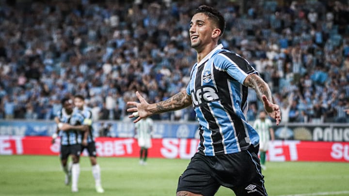 Kike Oliveira tem dois gols em dois jogos com a camisa gremista