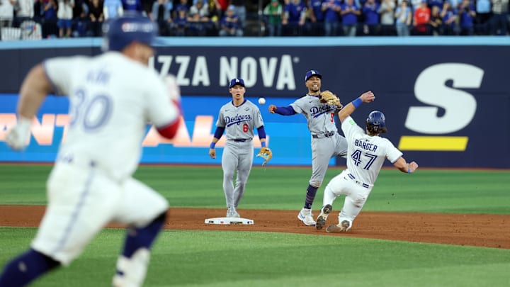 World Series - Los Angeles Dodgers v Toronto Blue Jays - Game 7