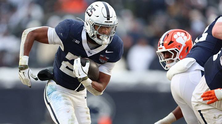 Penn State Nittany Lions running back Quinton Martin Jr. (25) carries the ball during the second half of the 2025 Pinstripe Bowl against the Clemson Tigers at Yankee Stadium. 