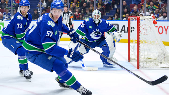 Washington Capitals v Vancouver Canucks