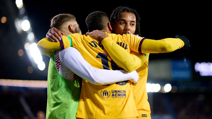 Deportivo Alaves v FC Barcelona - LaLiga EA Sports