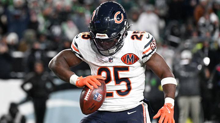 Chicago Bears running back Kyle Monangai.