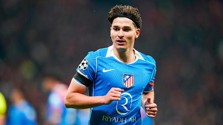 Julian Alvarez hat es Barca und Arsenal angetan