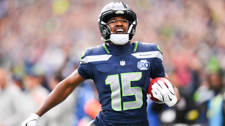 Seattle Seahawks wide receiver Tory Horton (15) makes a 95 yard punt return for a touchdown during the first quarter against the New Orleans Saints at Lumen Field. Seattle Seahawks wide receiver Tory Horton (15) makes a 95 yard punt return for a touchdown during the first quarter against the New Orleans Saints at Lumen Field.