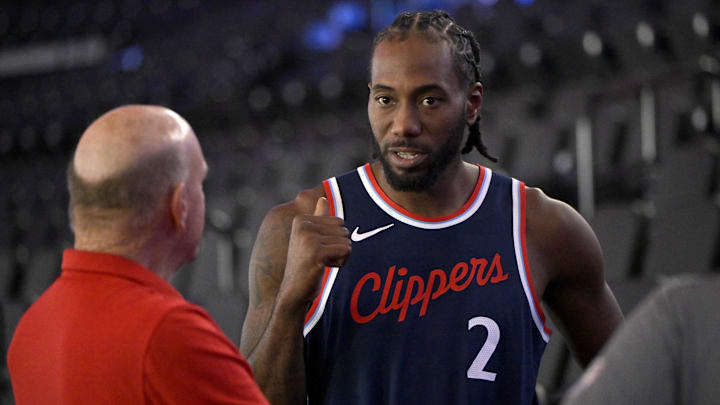 Latest news for kawhi leonard store