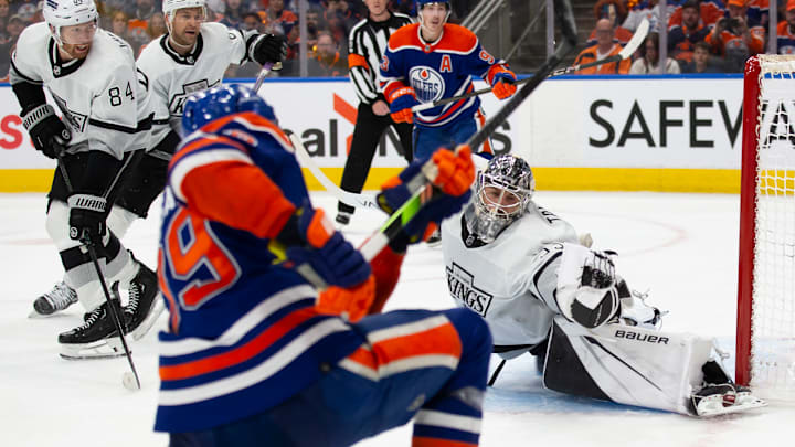 Los Angeles Kings v Edmonton Oilers - Game Two