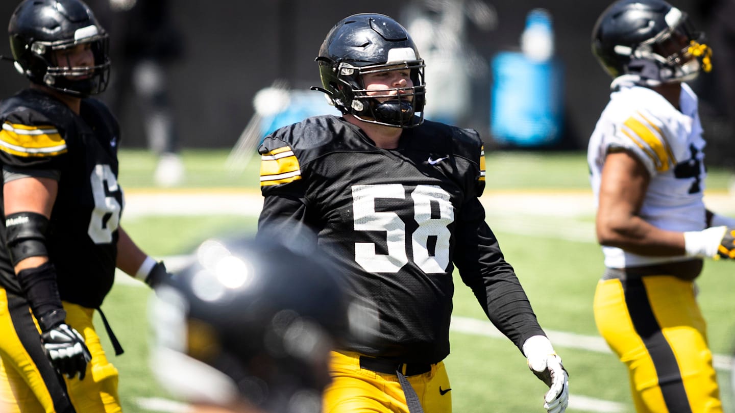 Ranking College Football’s Best Returning Centers for 2026 Season