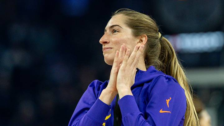 Los Angeles Sparks guard Kate Martin (21) Los Angeles Sparks guard Kate Martin (21)