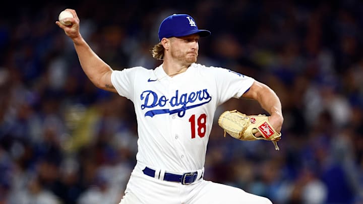 Chicago White Sox v Los Angeles Dodgers