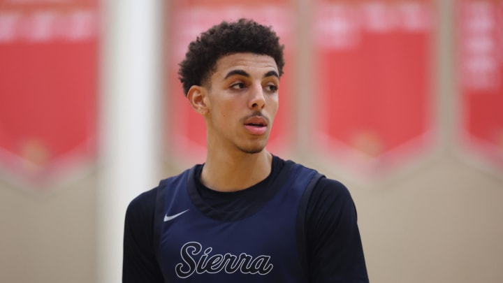 Dec 2, 2023; Scottsdale, AZ, USA; Sierra Canyon guard Justin Pippen (1) against Desert Mountain.