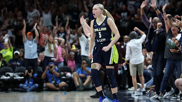 Indiana Fever v Dallas Wings