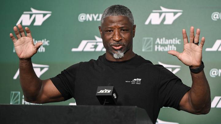 New York Jets head coach Aaron Glenn 