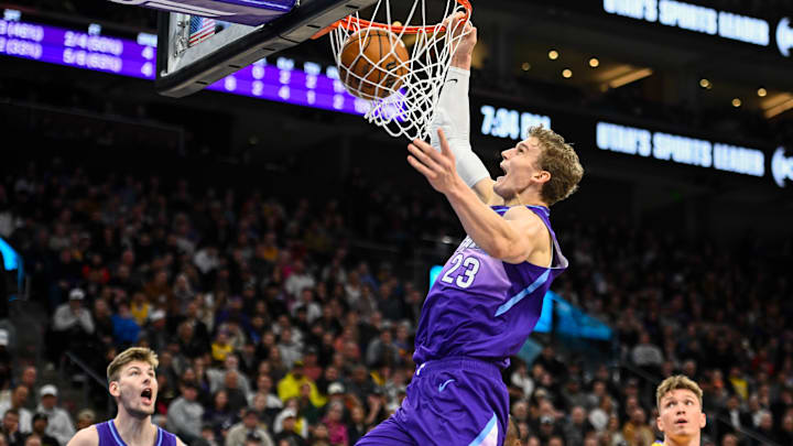 Los Angeles Lakers v Utah Jazz