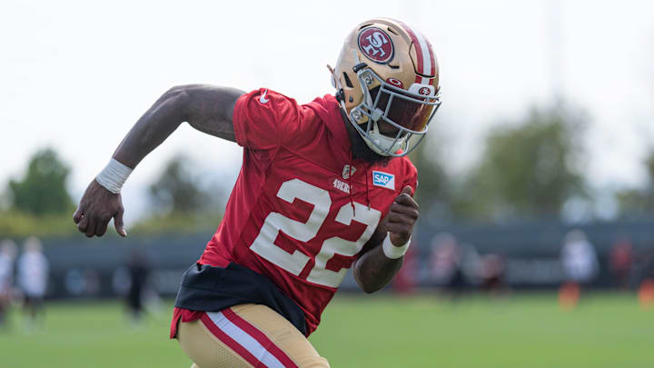 Jul 29, 2022; Santa Clara, CA, USA;  San Francisco 49ers running back Jeff Wilson Jr (22) runs during training camp at the SAP Performance Facility near Levi Stadium. Mandatory Credit: Stan Szeto-Imagn Images