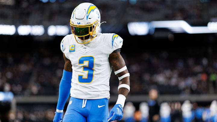 Los Angeles Chargers v Las Vegas Raiders
