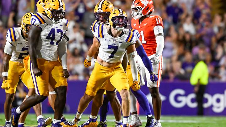 Tigers Linebacker Whit Weeks 7, LSU Tigers take on the Clemson Tigers. September 5, 2026; Baton Rouge, Louisiana, USA; at Tiger Stadium. Tigers Linebacker Whit Weeks 7, LSU Tigers take on the Clemson Tigers. September 5, 2026; Baton Rouge, Louisiana, USA; at Tiger Stadium.