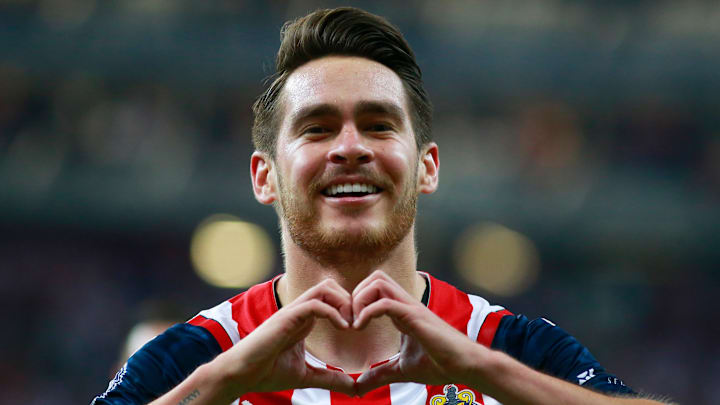 Rayados habría puesto la mira en Ricardo Angulo de Chivas.