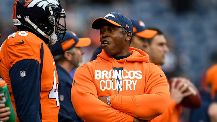 Los Angeles Chargers v Denver Broncos