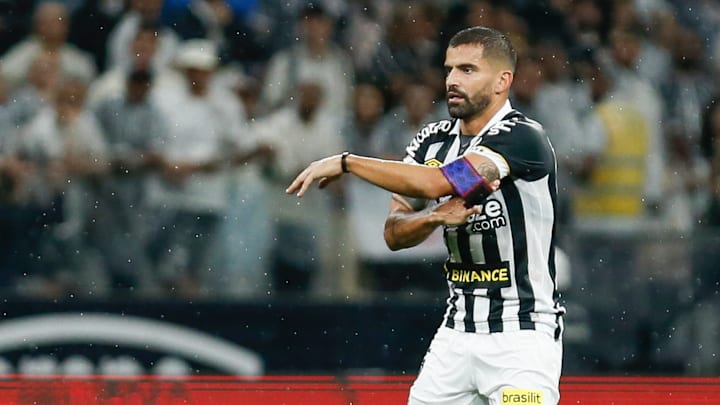 Corinthians v Santos - Brasileirao 2023