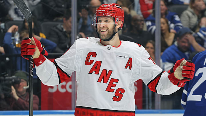 Carolina Hurricanes v Toronto Maple Leafs