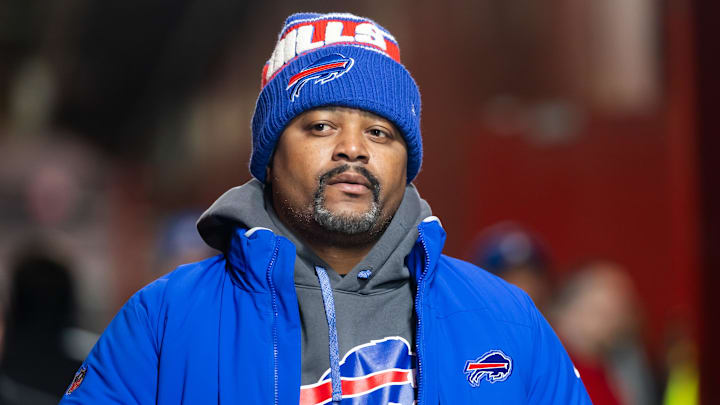Buffalo Bills quarterbacks coach Ronald Curry