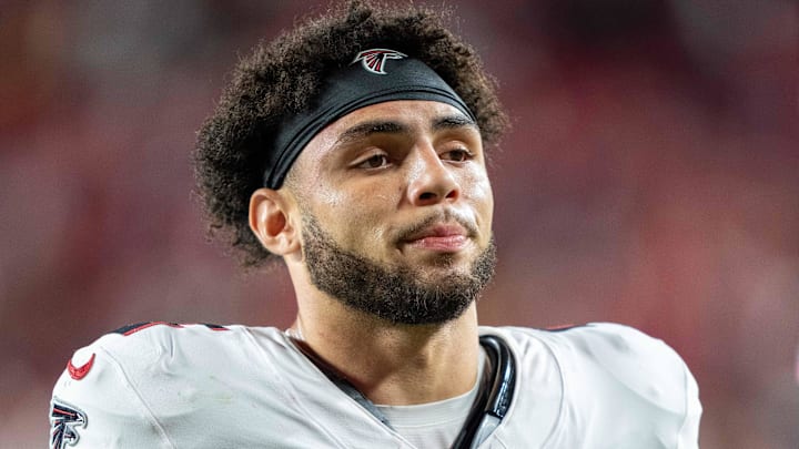 October 19, 2025; Santa Clara, California, USA; Atlanta Falcons wide receiver Drake London (5) after the game against the San Francisco 49ers at Levi's Stadium. Mandatory Credit: Kyle Terada-Imagn Images October 19, 2025; Santa Clara, California, USA; Atlanta Falcons wide receiver Drake London (5) after the game against the San Francisco 49ers at Levi's Stadium. Mandatory Credit: Kyle Terada-Imagn Images