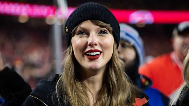 Recording artist Taylor Swift. Recording artist Taylor Swift.