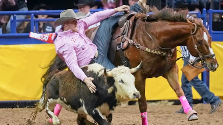 Stetson Jorgenson and Mable competing at the WNFR