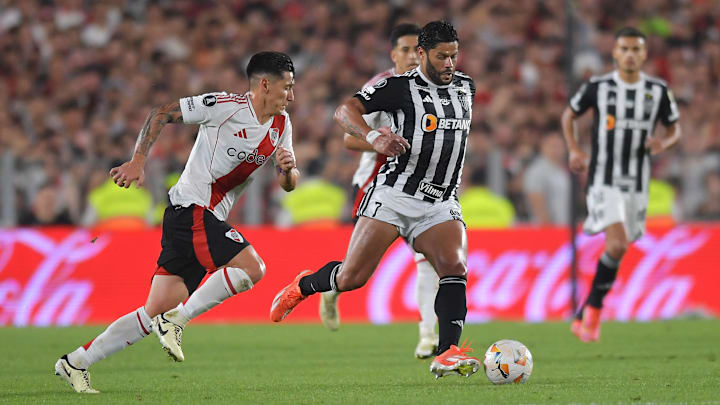 Galo, de Hulk, vai em busca de mais uma taça continental Galo, de Hulk, vai em busca de mais uma taça continental