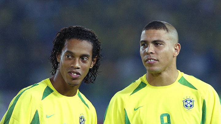 Ronaldo, Ronaldinho e outros craques: o Brasil contou com várias estrelas na campanha do penta, em 2002. 