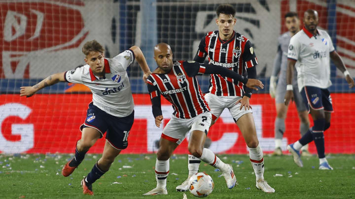 Lucas voltou para o São Paulo há um ano após passar longo tempo na Europa