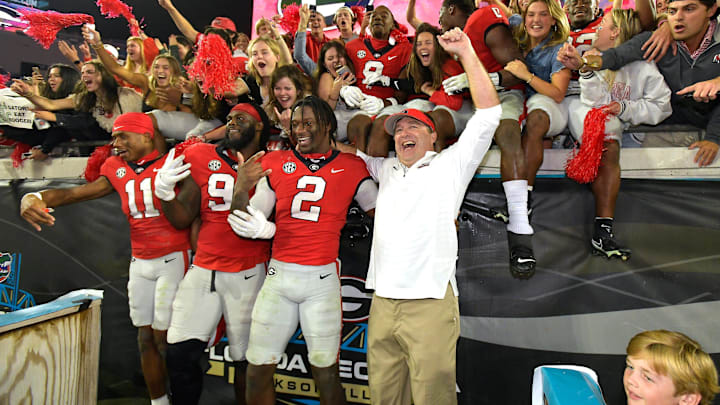 Georgia Bulldogs head coach Kirby Smart celebrates with his players and fans after their victory over Florida. The annual Georgia vs Florida football rivalry was held at TIAA Bank Field in Jacksonville, FL Saturday, October 29, 2022. The Bulldogs went in at halftime with a 28 to 3 lead over the Gators and won with a final score of 42 to 20. [Bob Self/Florida Times-Union]

Jki 102822 Bs Georgia Vs Florida Football Game 2nd Half 06