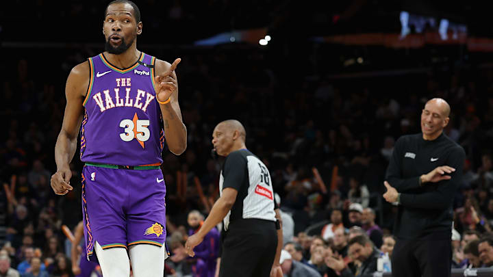 Sacramento Kings v Phoenix Suns