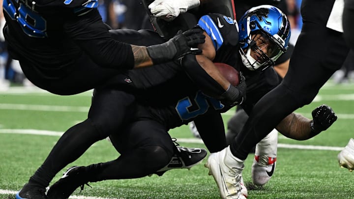 Oct 20, 2025; Detroit, Michigan, USA; Detroit Lions running back David Montgomery (5) rushes the ball against the Tampa Bay Buccaneers during the second half at Ford Field.
