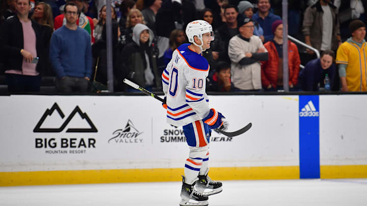 Dec 30, 2023; Los Angeles, California, USA; Edmonton Oilers center Derek Ryan (10) reacts after
