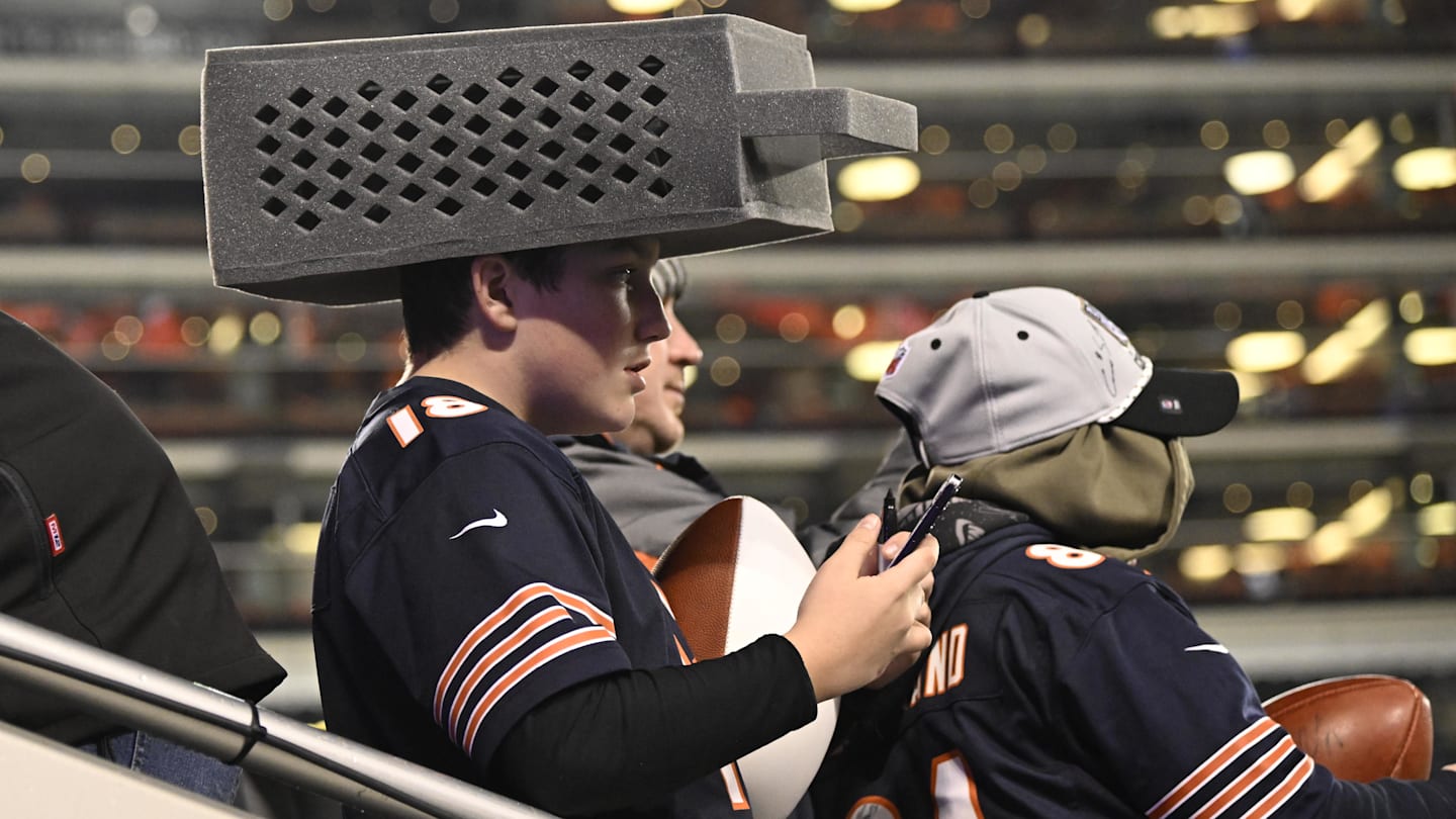 Bears' 2026 Schedule Is Tough, but Their NFC North Rivals May Have It Worse