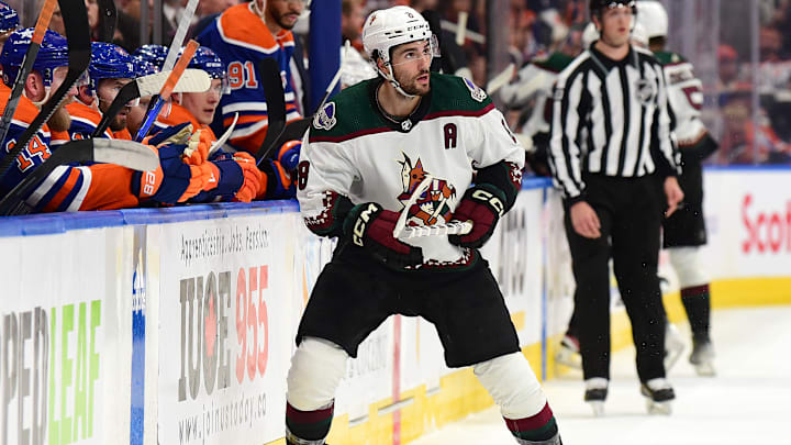 Arizona Coyotes v Edmonton Oilers