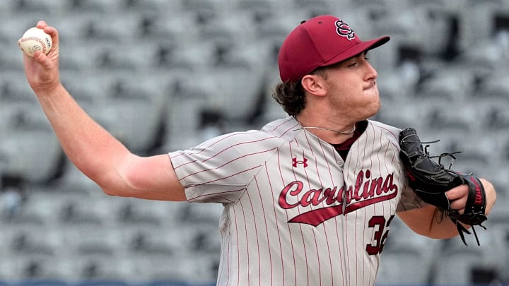 May 20, 2025; Hoover, AL, USA; South Carolina pitcher Brandon Stone (32) pitches against Florida in the first round of the SEC Baseball Tournament at the Hoover Met.