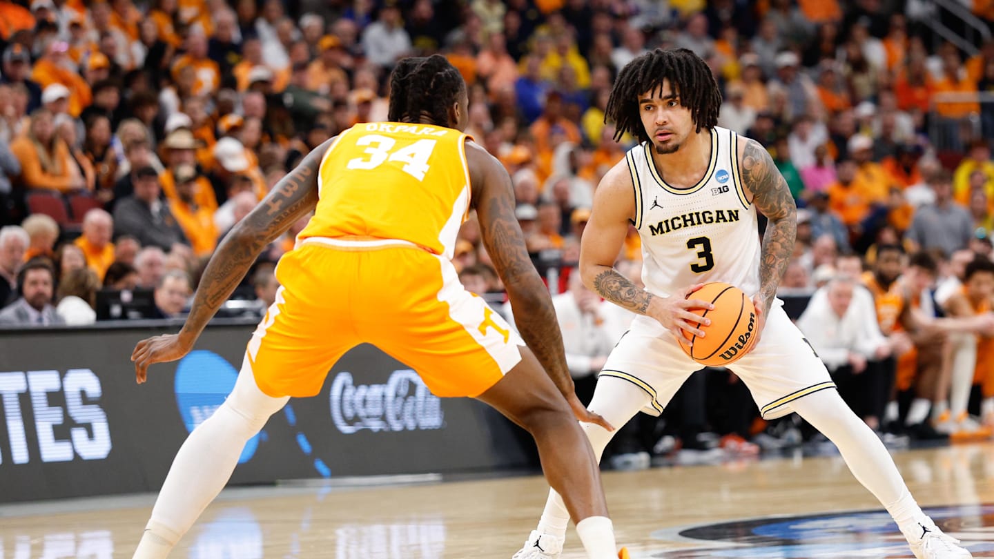 Michigan Starting PG Elliot Cadeau 'Fine' After Allergic Reaction